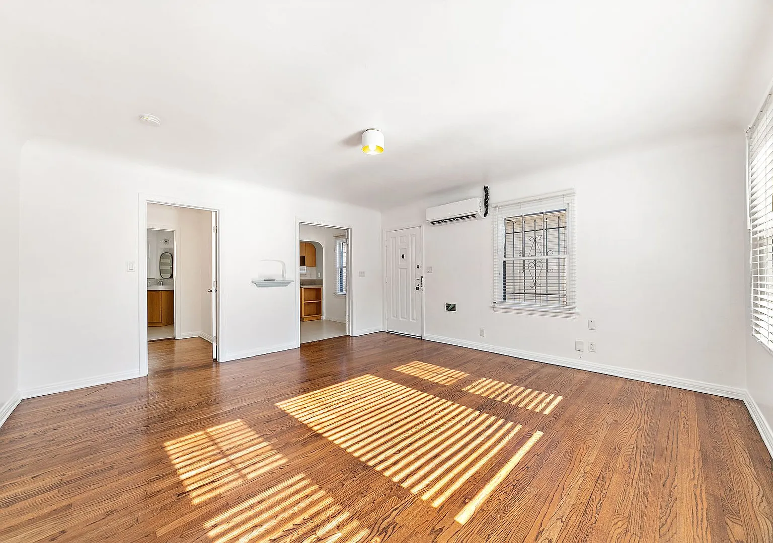 1858 Westerly Terrace — Photo 1