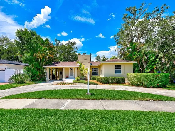 852 Snell Isle Blvd NE, Saint Petersburg, FL 33704