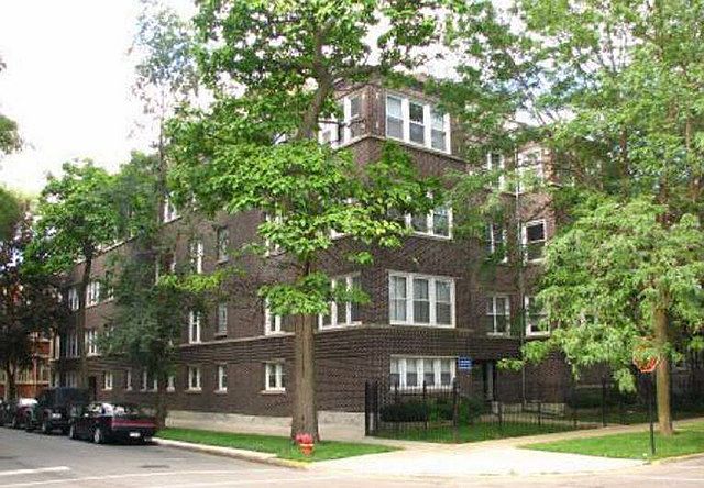1st image of 6754 N Lakewood Ave #2