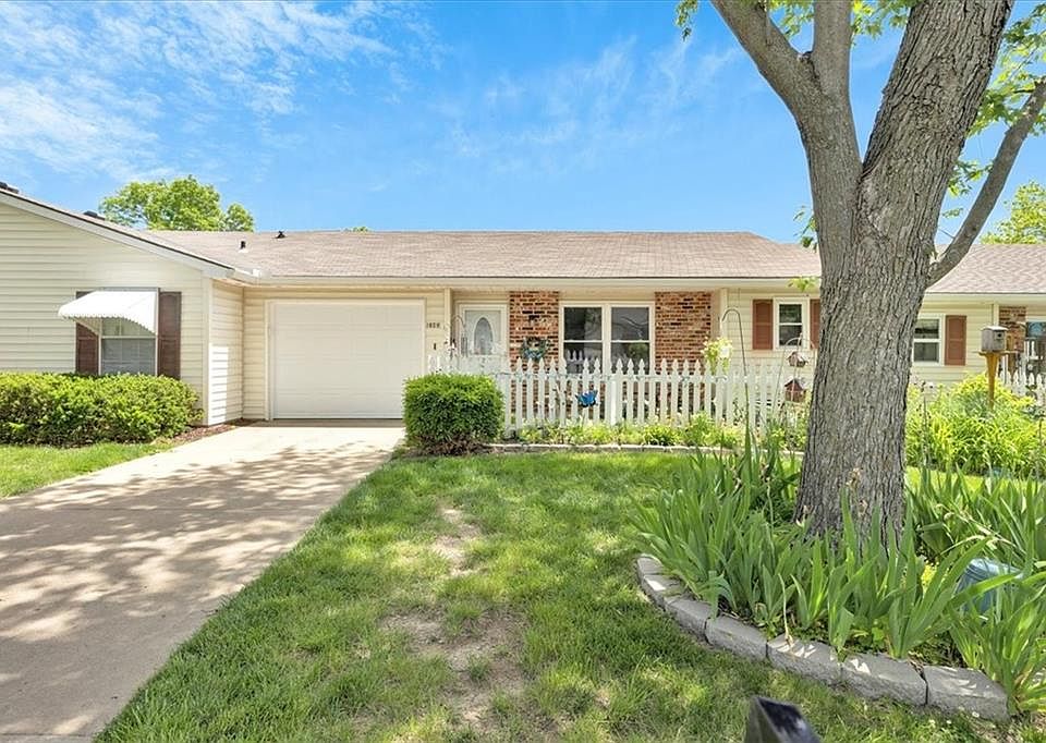 1st image of 1543 N 78th Pl