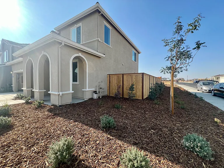 8081 Moongate Way — Photo 23