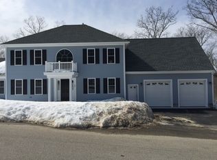 20 Autumn Ln, Weymouth, MA 02188