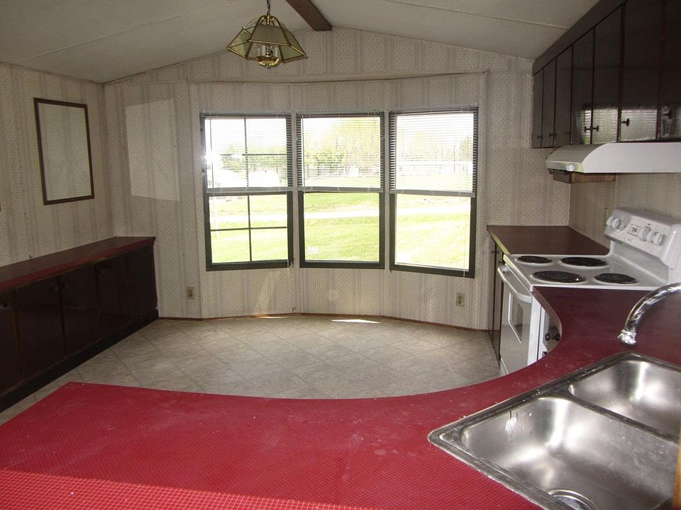 125 Oklahoma Ave Oak Grove KY Zillow