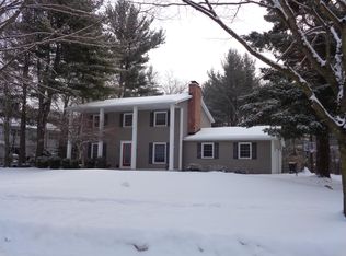 1501 Bayberry Ln, Midland, MI 48640