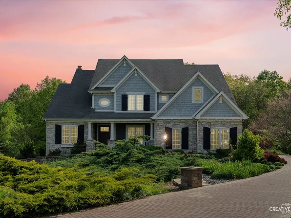 5900G Red Gate Ln, Yorkville, IL 60560