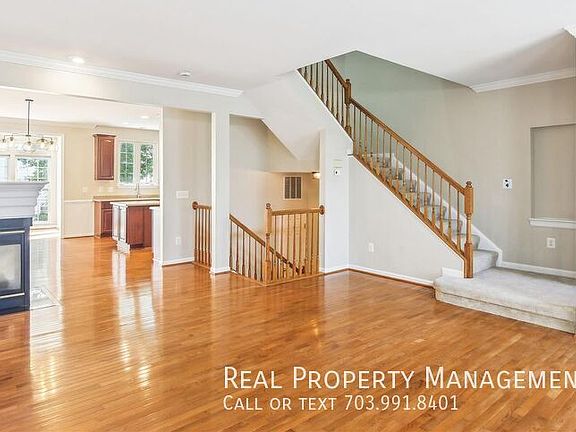 3rd image of 9341 Cumbria Valley Dr