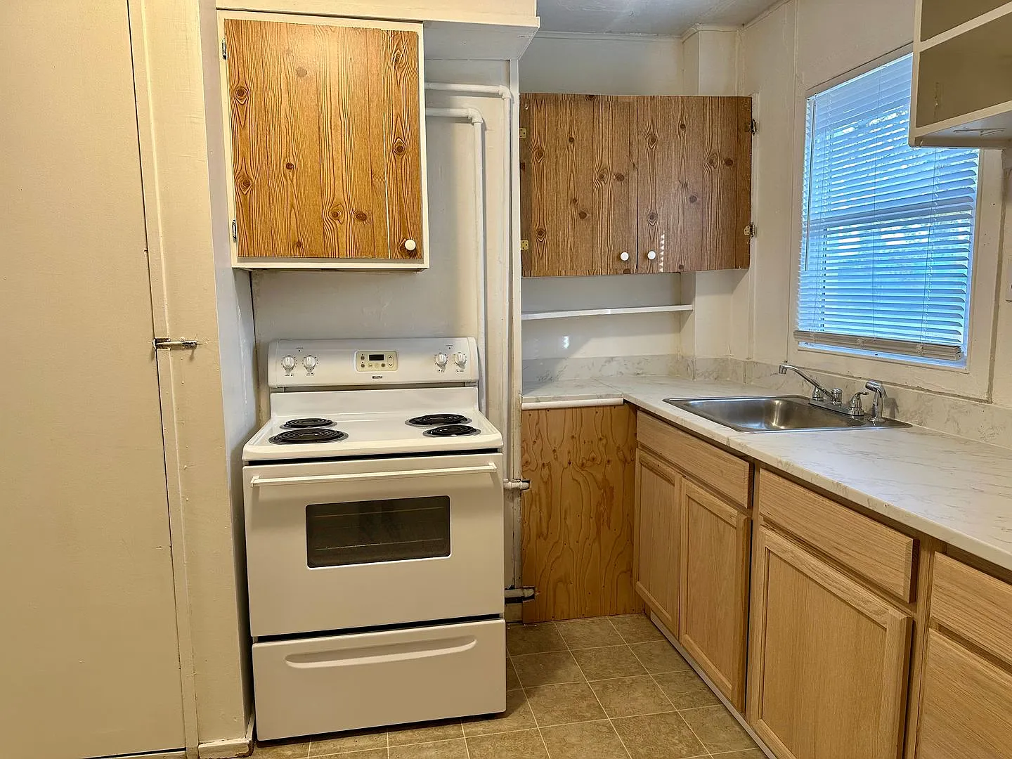 MP48 - E Portland Duplexes — Photo 2