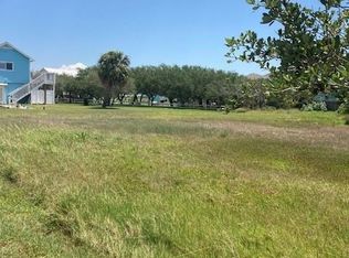 260 Belize Dr, Rockport, TX 78382