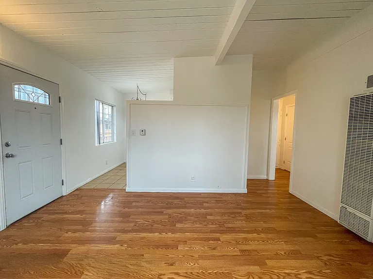 14830 Chadron Ave — Photo 8
