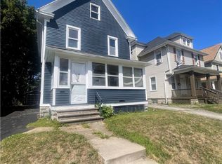 210 Cedarwood Ter, Rochester, NY 14609