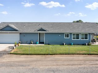 428 W 7th St, Warden, WA 98857