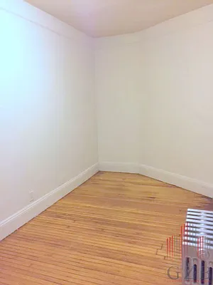 Rented by Avenues Real Estate | media 6