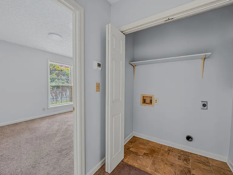 207 Harwell Ave — Photo 19