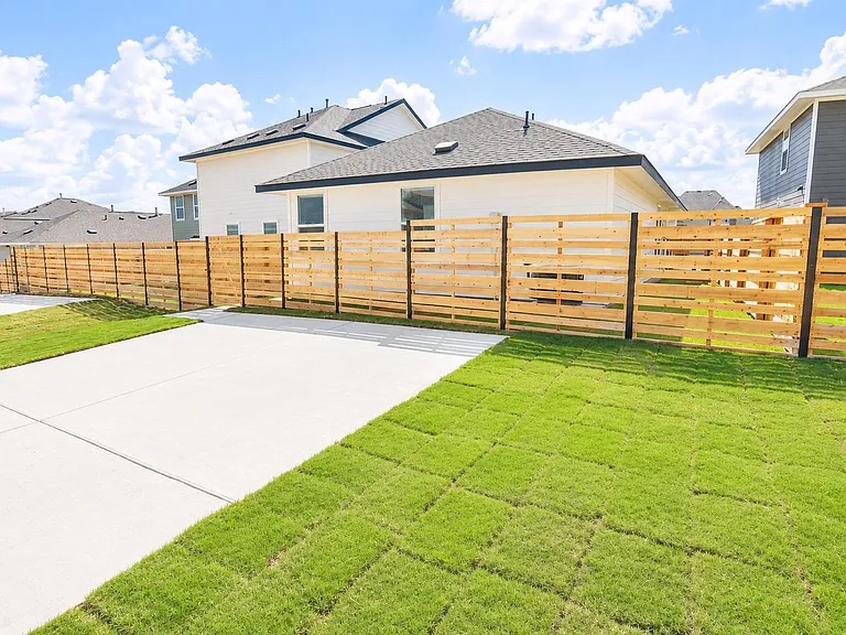 397 Keefer Ln — Photo 32