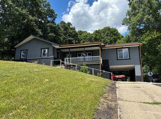 422 Shrine Rd, Springfield, OH 45504