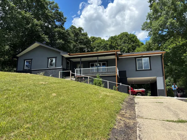 422 Shrine Rd, Springfield, OH 45504