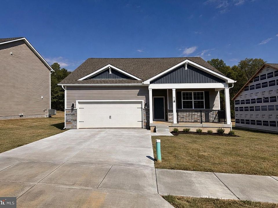 1st image of 118 Erica Ln