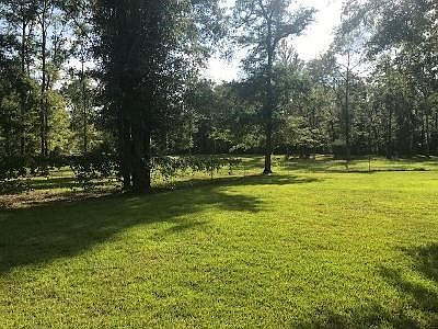 2nd image of 3246 S Springhill Rd