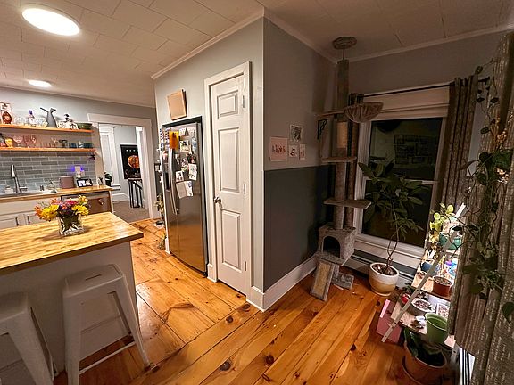 Kitchen nook