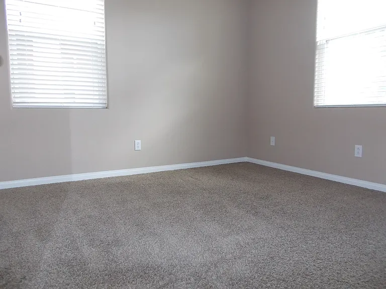 961 Wagner Valley St — Photo 17