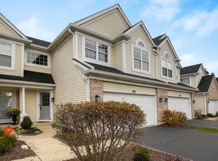 907 Ainsley Dr #907, West Chicago, IL