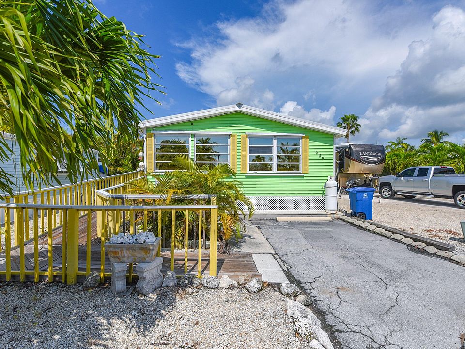 1st image of 701 Spanish Main Dr #639