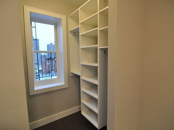5th image of 349 E 138th St #3C