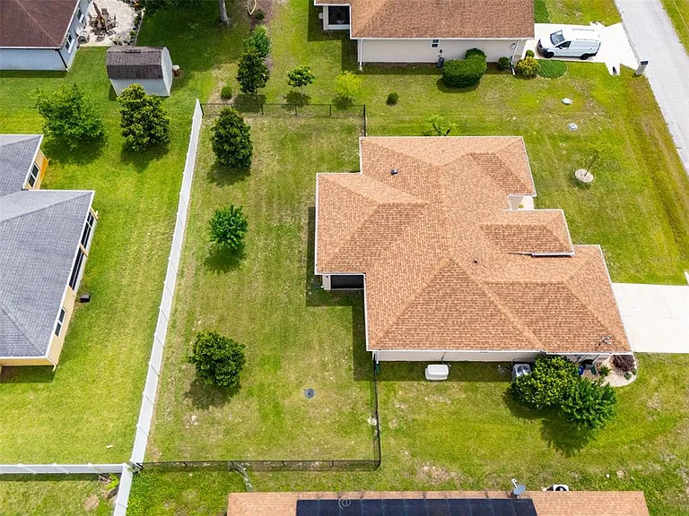 35 Edge Ln — Photo 28