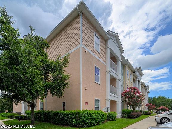 2nd image of 4991 KEY LIME Drive #107