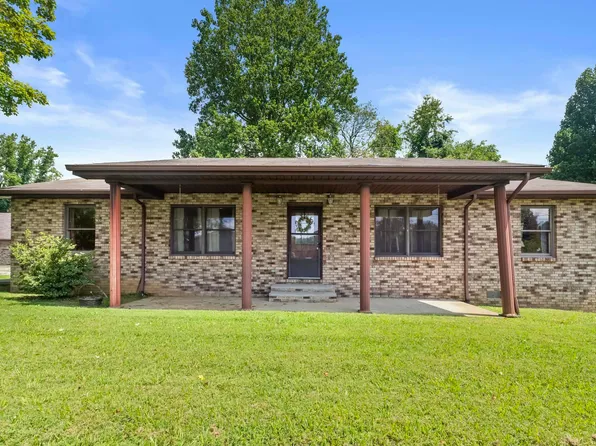 123 Hillview Ave, Russell, KY 41169