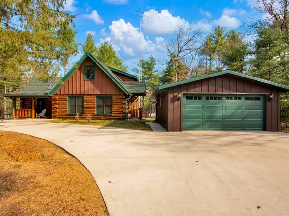 W8502 Luhm Ave, Wautoma, WI 54982