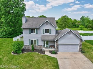 11468 Grand Oaks Dr, Clio, MI 48420