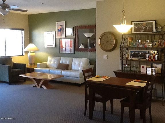 4th image of 805 S Sycamore St #207