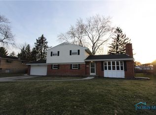 2272 Kneer Dr, Toledo, OH 43614