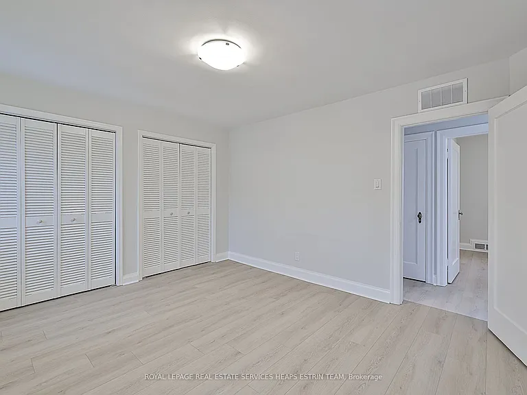 27 Southlea Ave — Photo 21