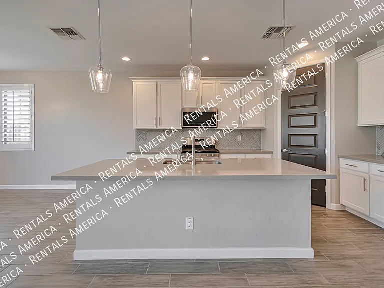22770 E Rosa Rd — Photo 6