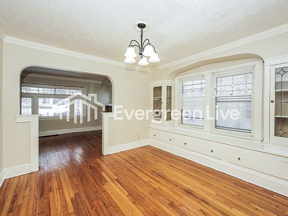 5th image of 9707 Plymouth Ave