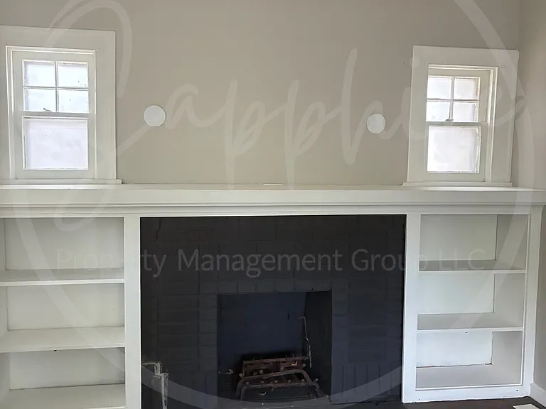 5430 Michigan Ave — Photo 6