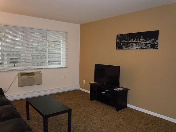 2nd image of 5700 W Wahner Ave #4-118