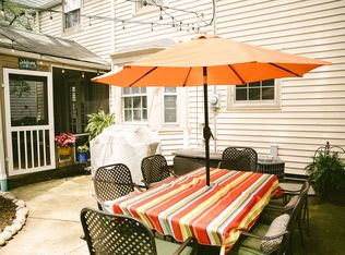 26731 Normandy Rd, Bay Village, OH 44140