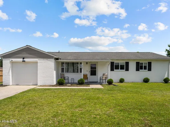 402 Myna Drive, Jacksonville, NC 28540