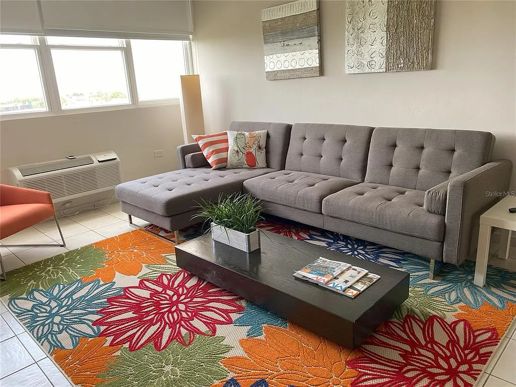 2 bed, 2.5 bath, 1749 sqft, $3,500 — Photo 3