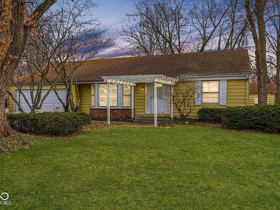 1st image of 1576 Crest Dr