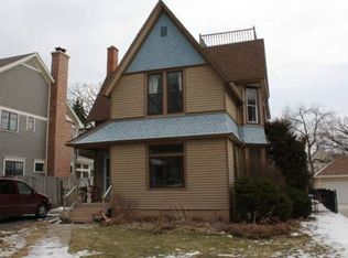 4735 Saratoga Ave, Downers Grove, IL 60515