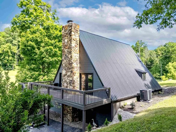 482 Tomo Rd, Olive Hill, KY 41164
