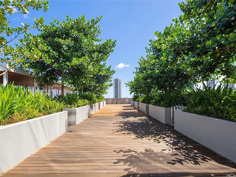 888 Kapiolani Blvd #1603 — Photo 4
