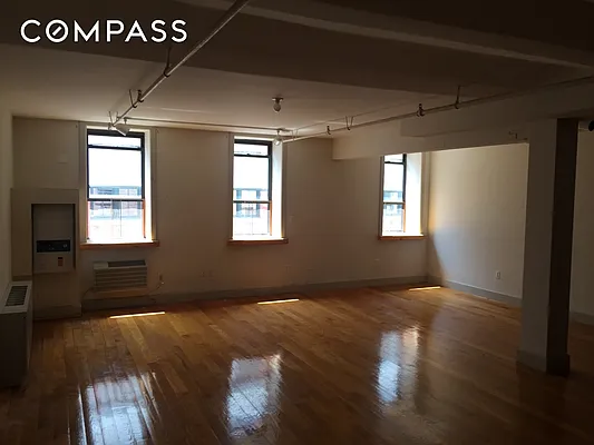 Rented by Compass | media 23