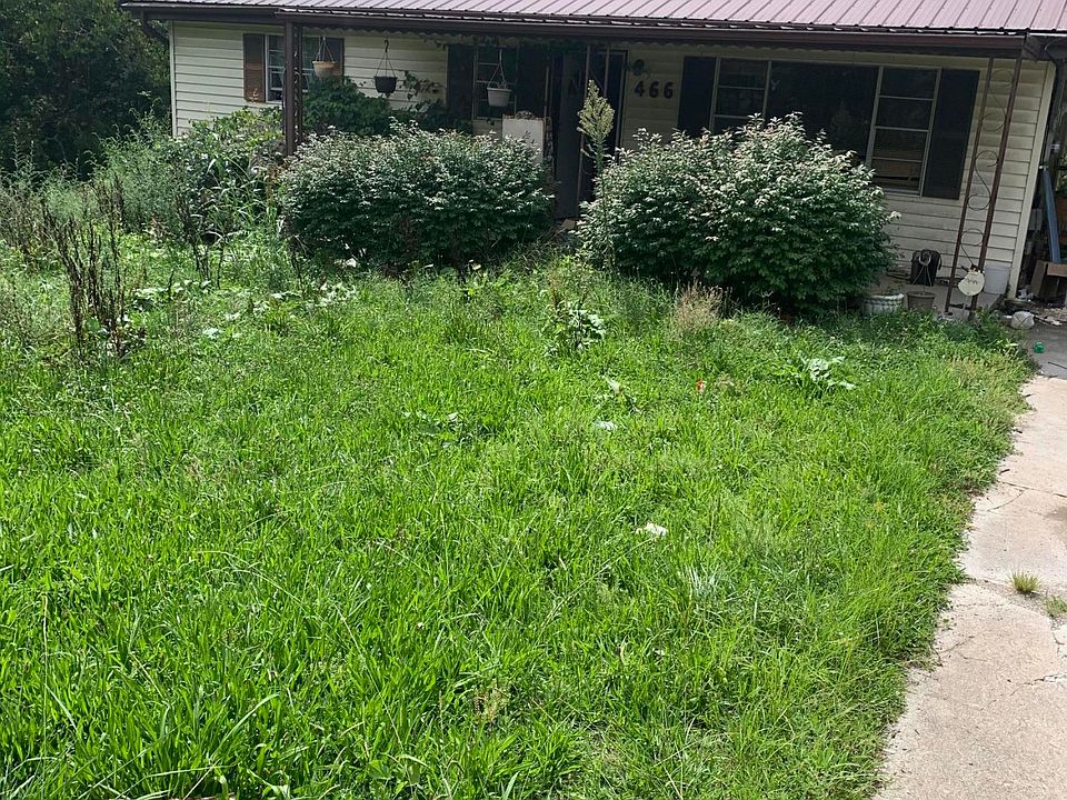 2nd image of 466 Rock City Rd