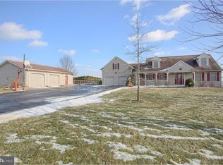 114 Jalappa Rd, Hamburg, PA 19526