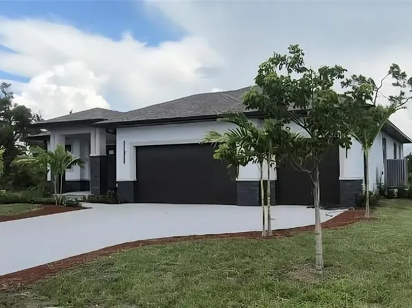 47 Brig Cir E, Placida, FL 33946